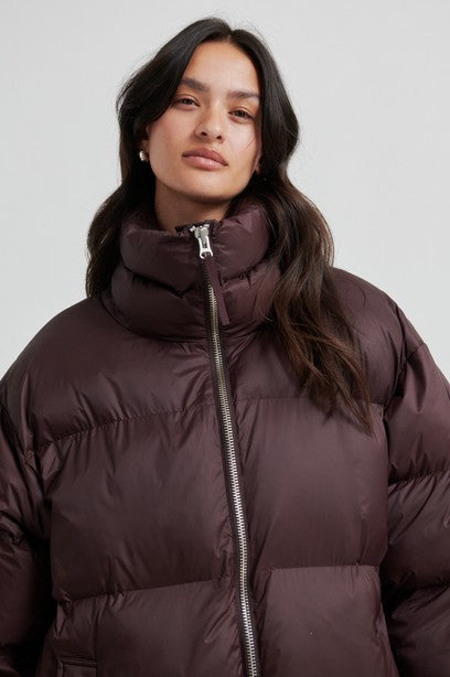 SECOND FEMALE RIYA MANTEL, chocolate plum