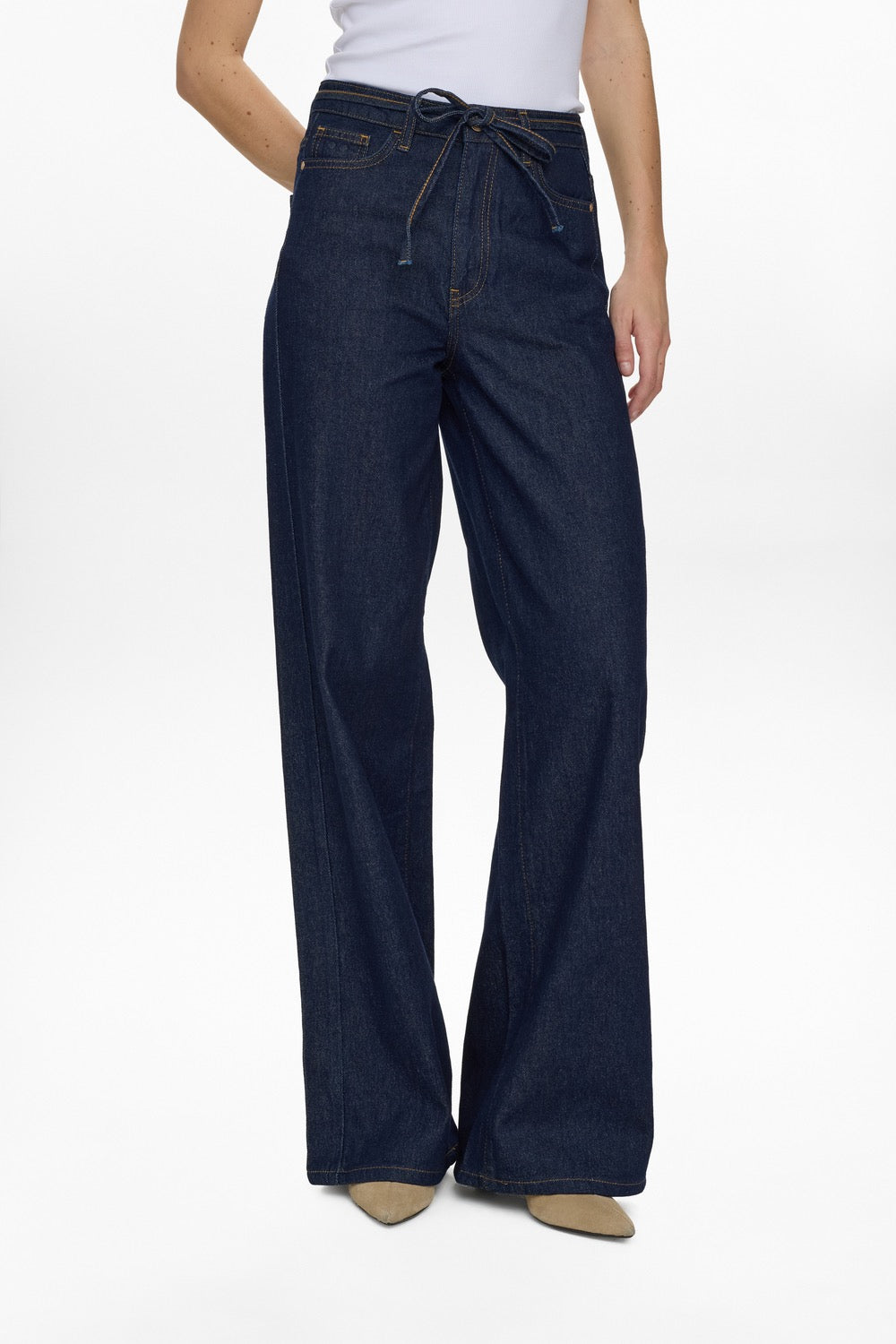 NÜMPH NUBROOKLYN Jeans, dark blue denim