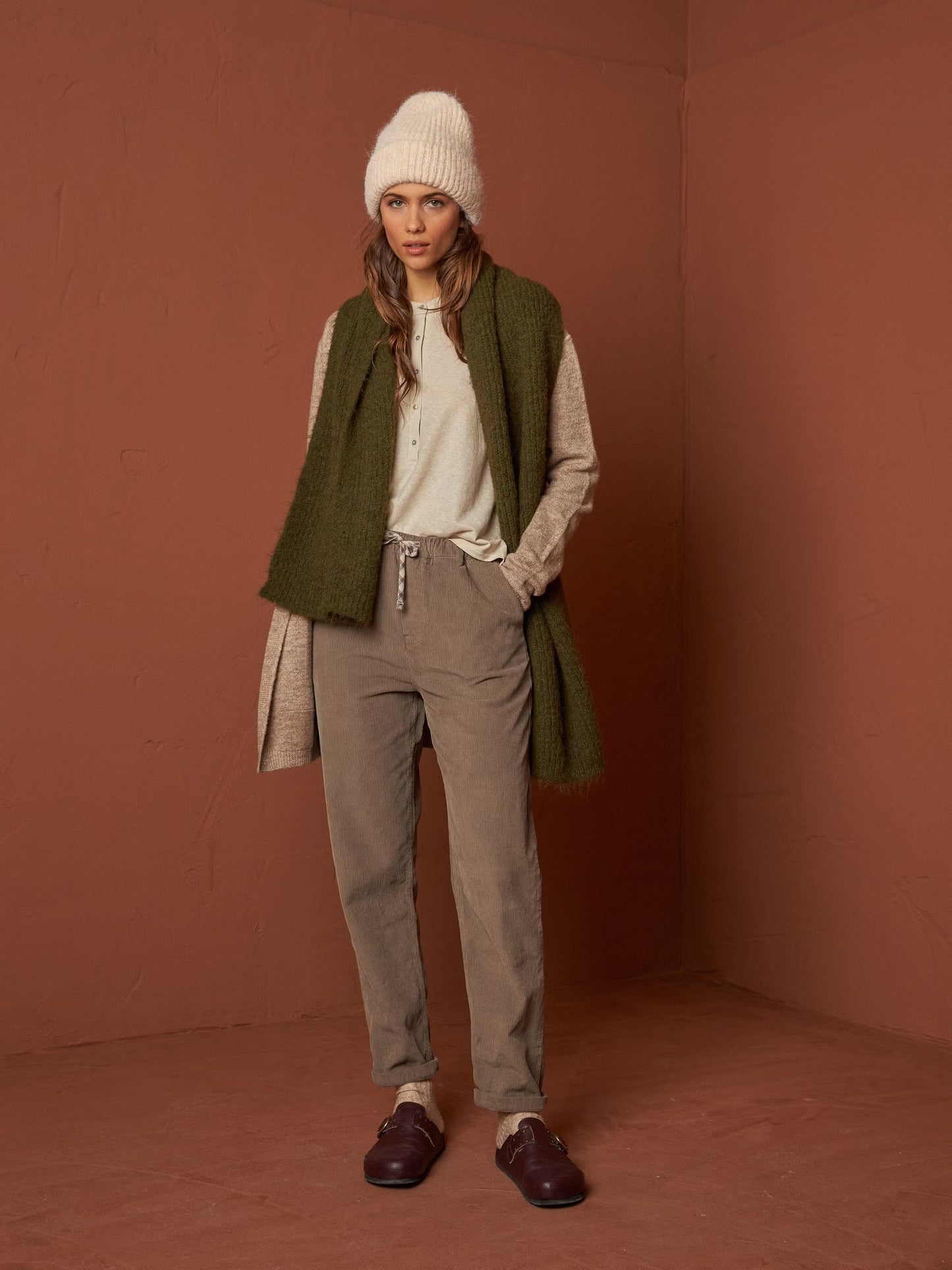 INDI&COLD SCHAL, dunkelgrün