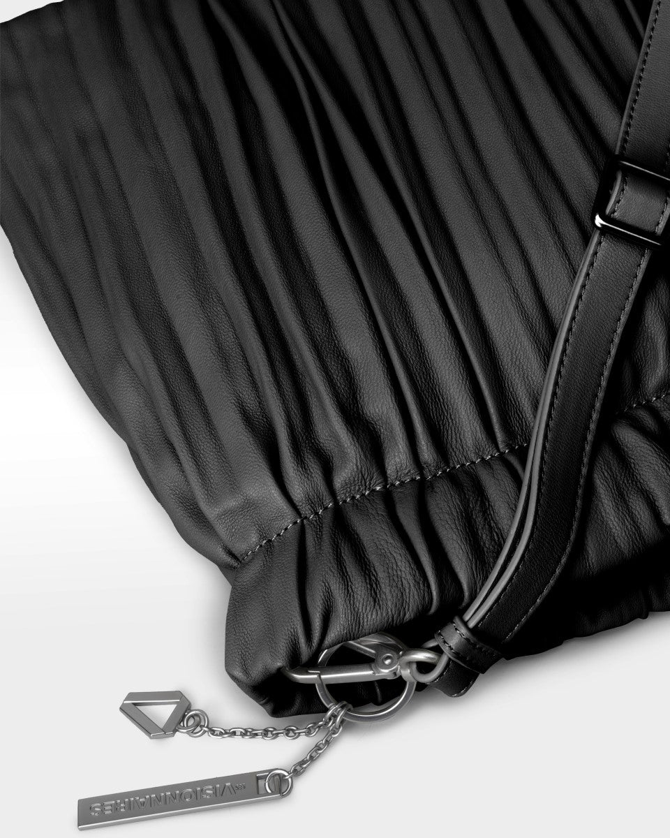 LES VISIONNAIRES LOUANNE PLEATED Handtasche, schwarz