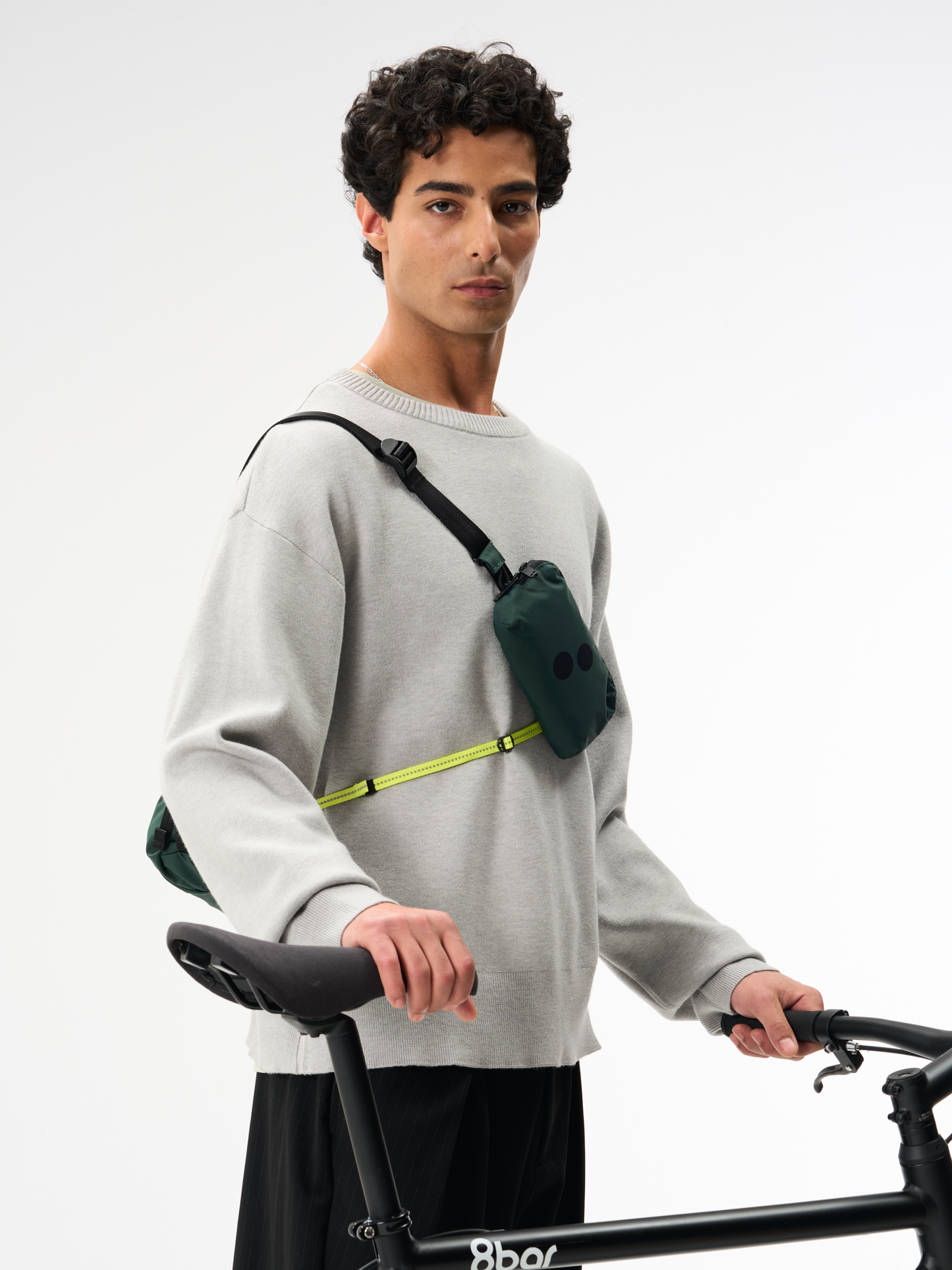 PINQPONQ AKSEL Crossbodybag, rooted black