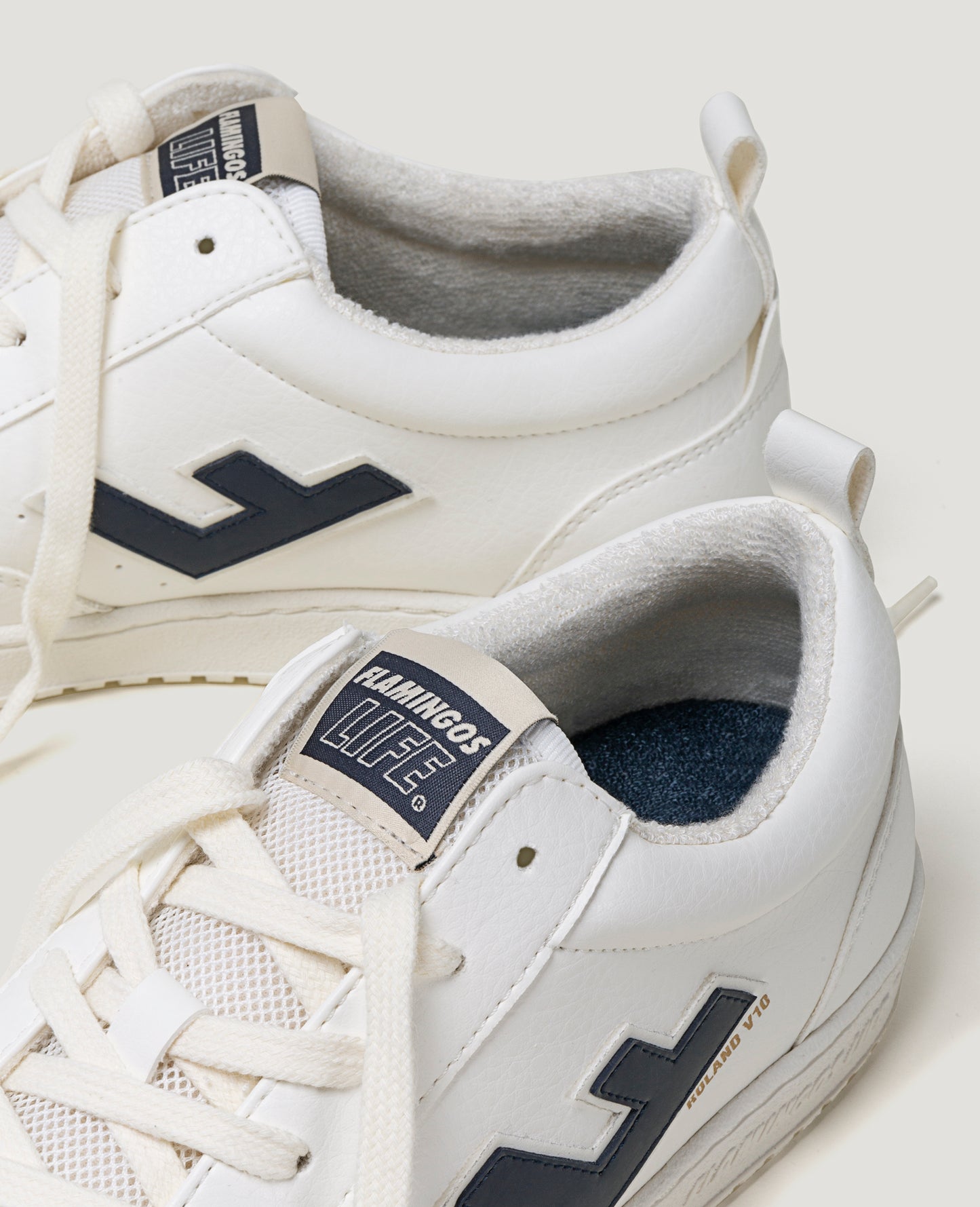 FLAMINGOS LIFE ROLAND V.10, white indigo