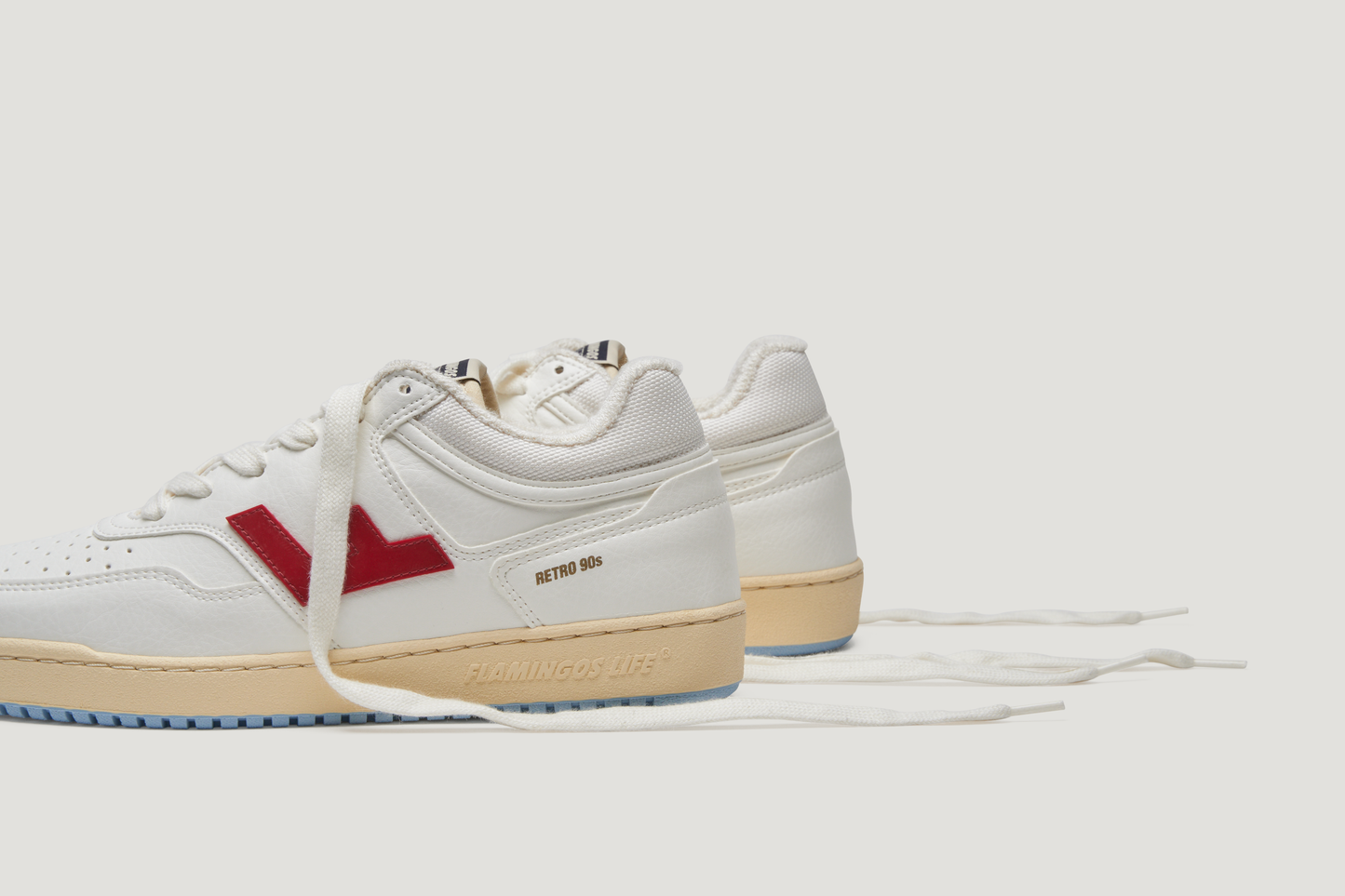 FLAMINGOS LIFE RETRO 90s, white cherry sky