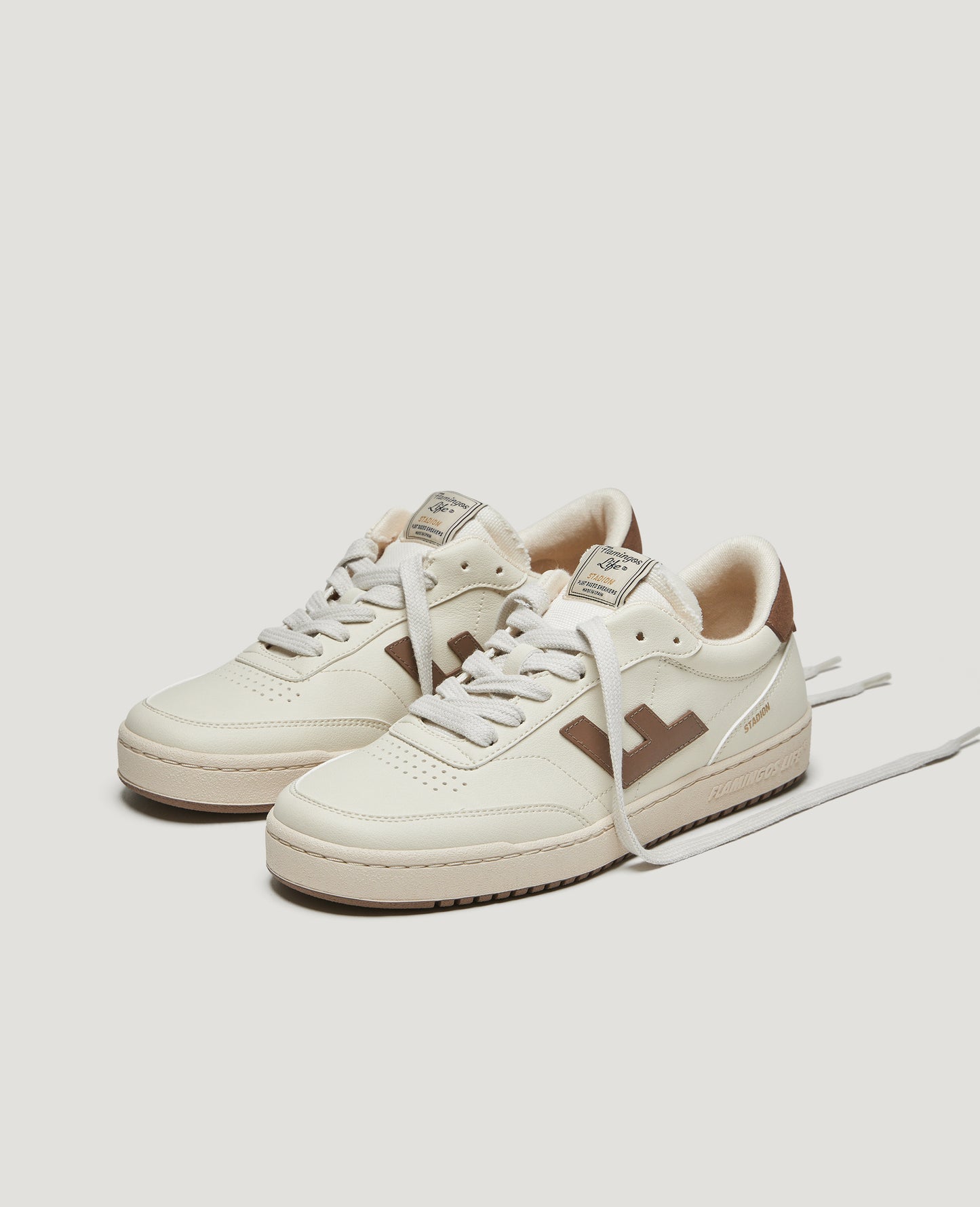 FLAMINGOS LIFE STADION, fango