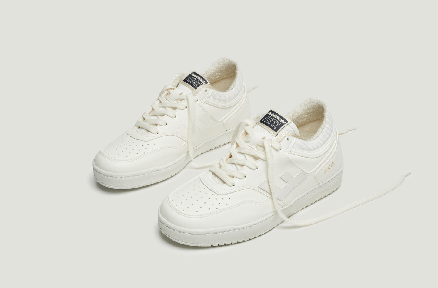 FLAMINGOS LIFE Retro 90s, all white