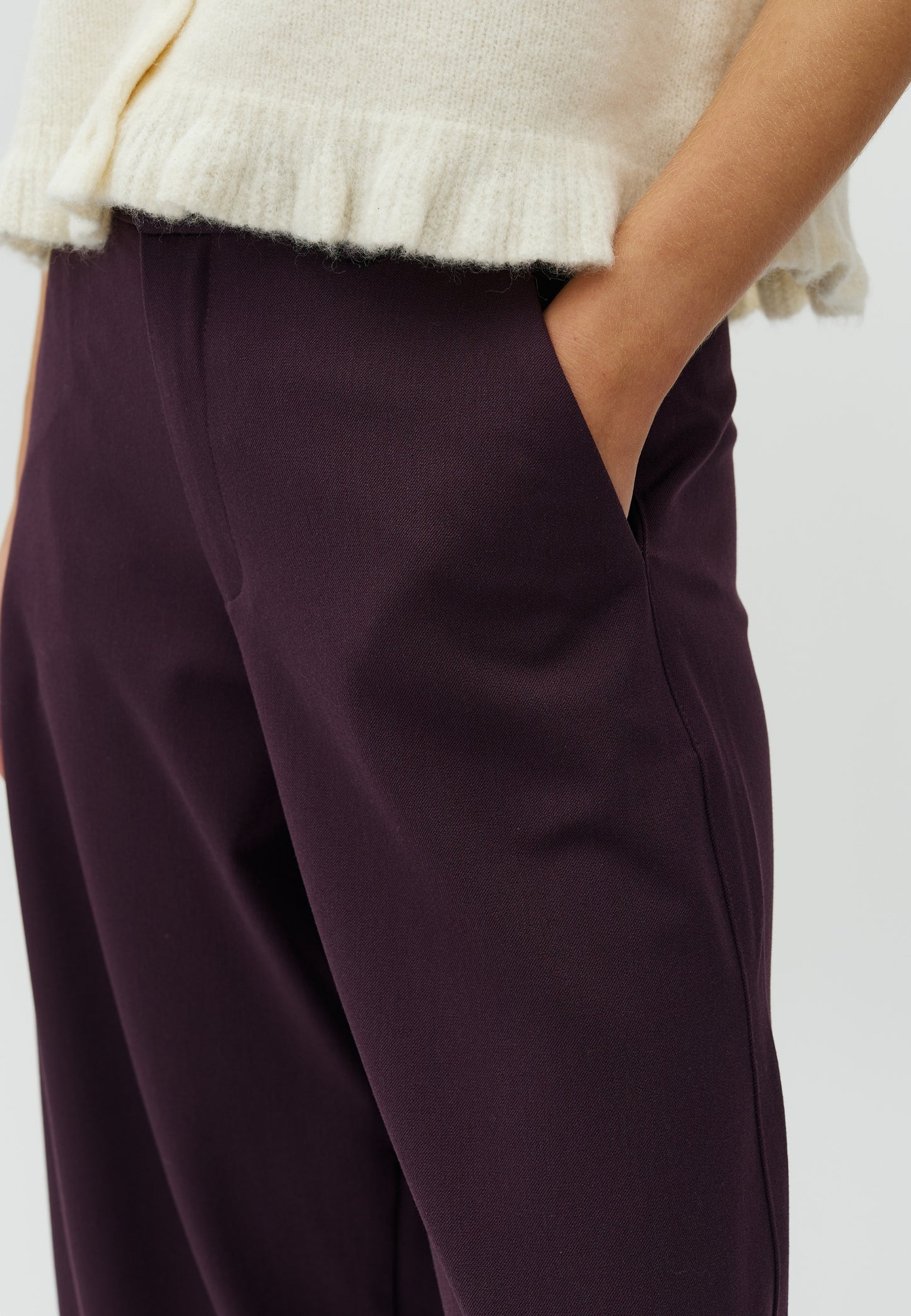 MBYM SILIRA Hose, deep purple