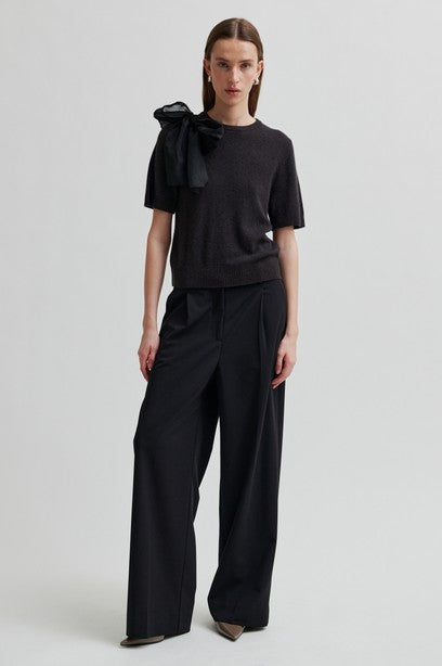 SECOND FEMALE LEARA Pullover, black sand