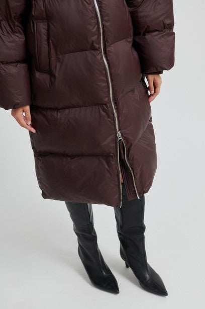 SECOND FEMALE RIYA MANTEL, chocolate plum