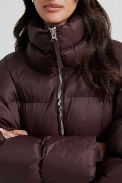 SECOND FEMALE RIYA MANTEL, chocolate plum