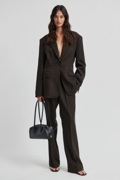 SECOND FEMALE SELLA Hose, chocolate torte