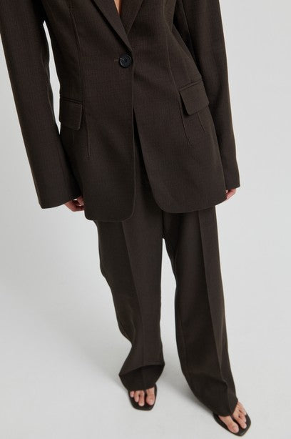 SECOND FEMALE SELLA Hose, chocolate torte