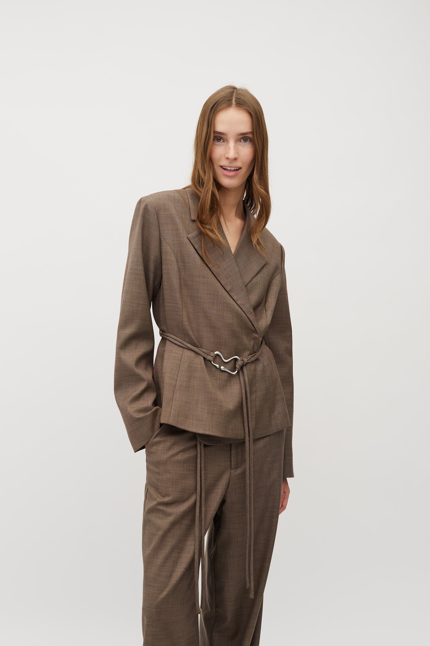 MBYM IVIA Blazer, braun