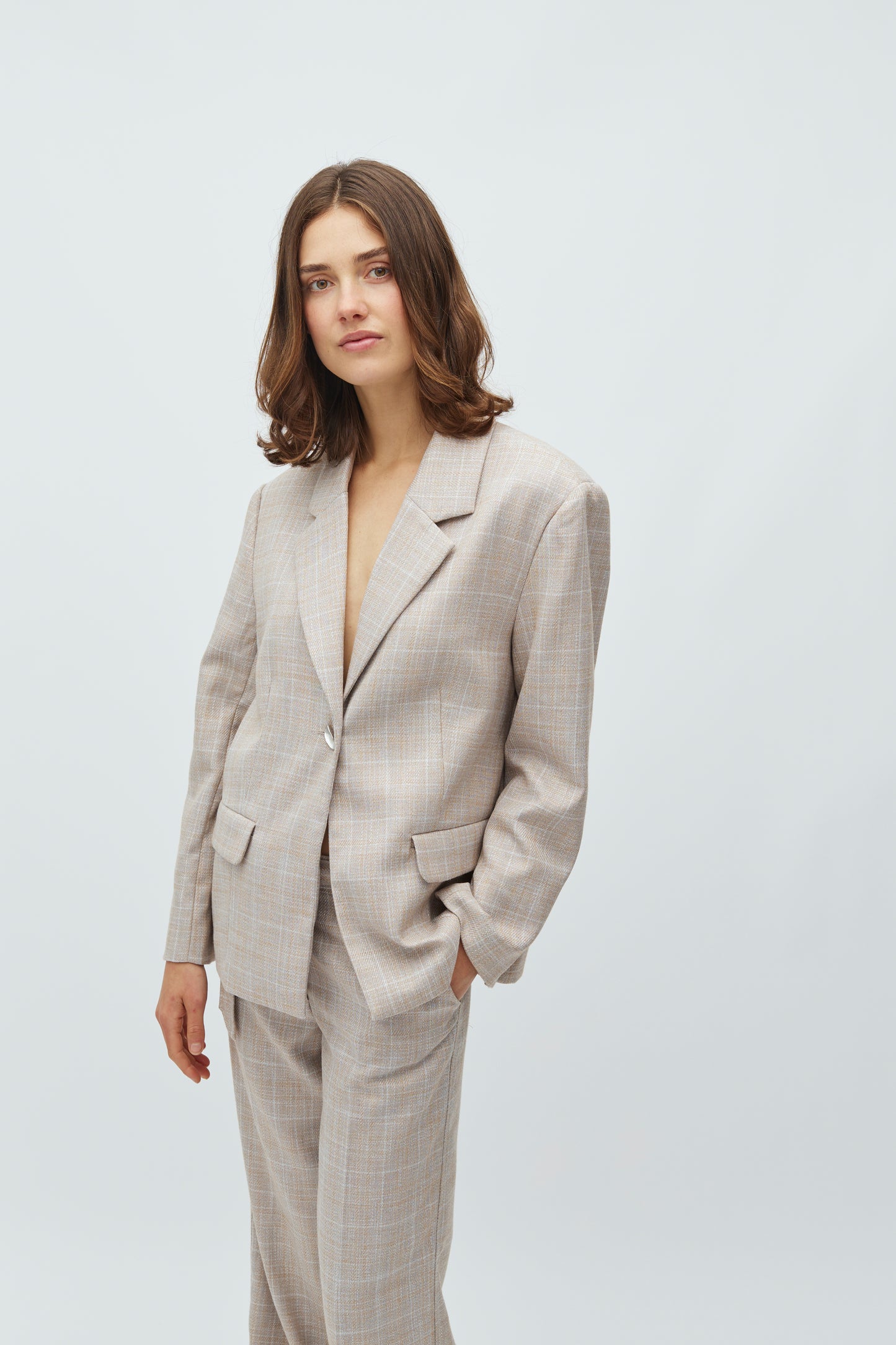 MBYM HOWLA Blazer, beige