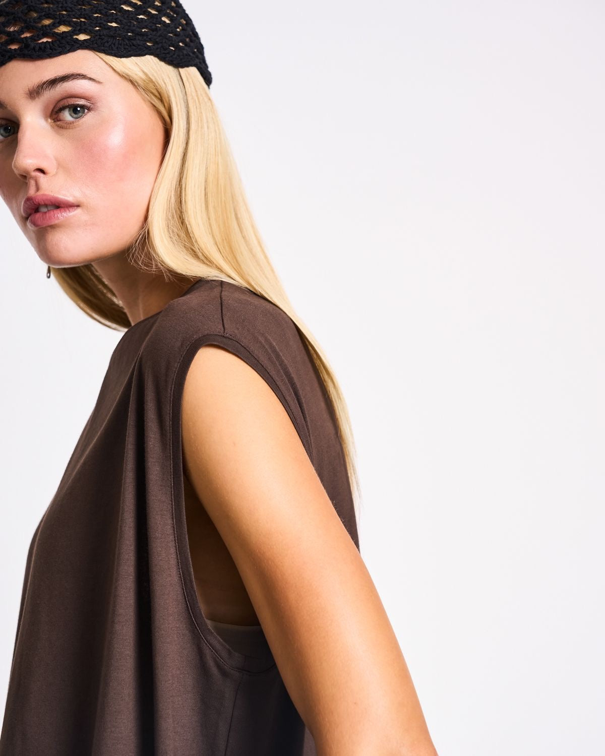 JAN|N JUNE NANITI Kleid, mud