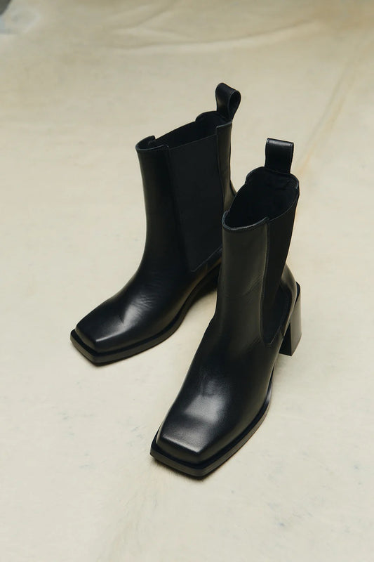 JUTELAUNE SQUARED HEEL Boots, schwarz