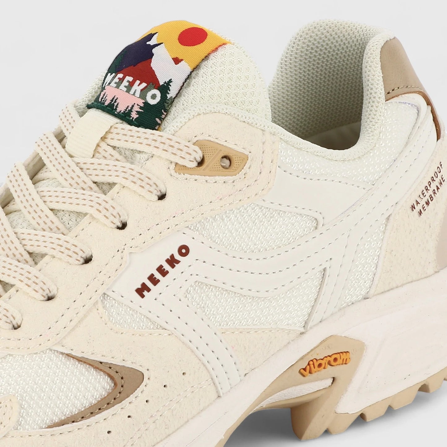 MEEKO CAPRA RUNNING SHOE, cream