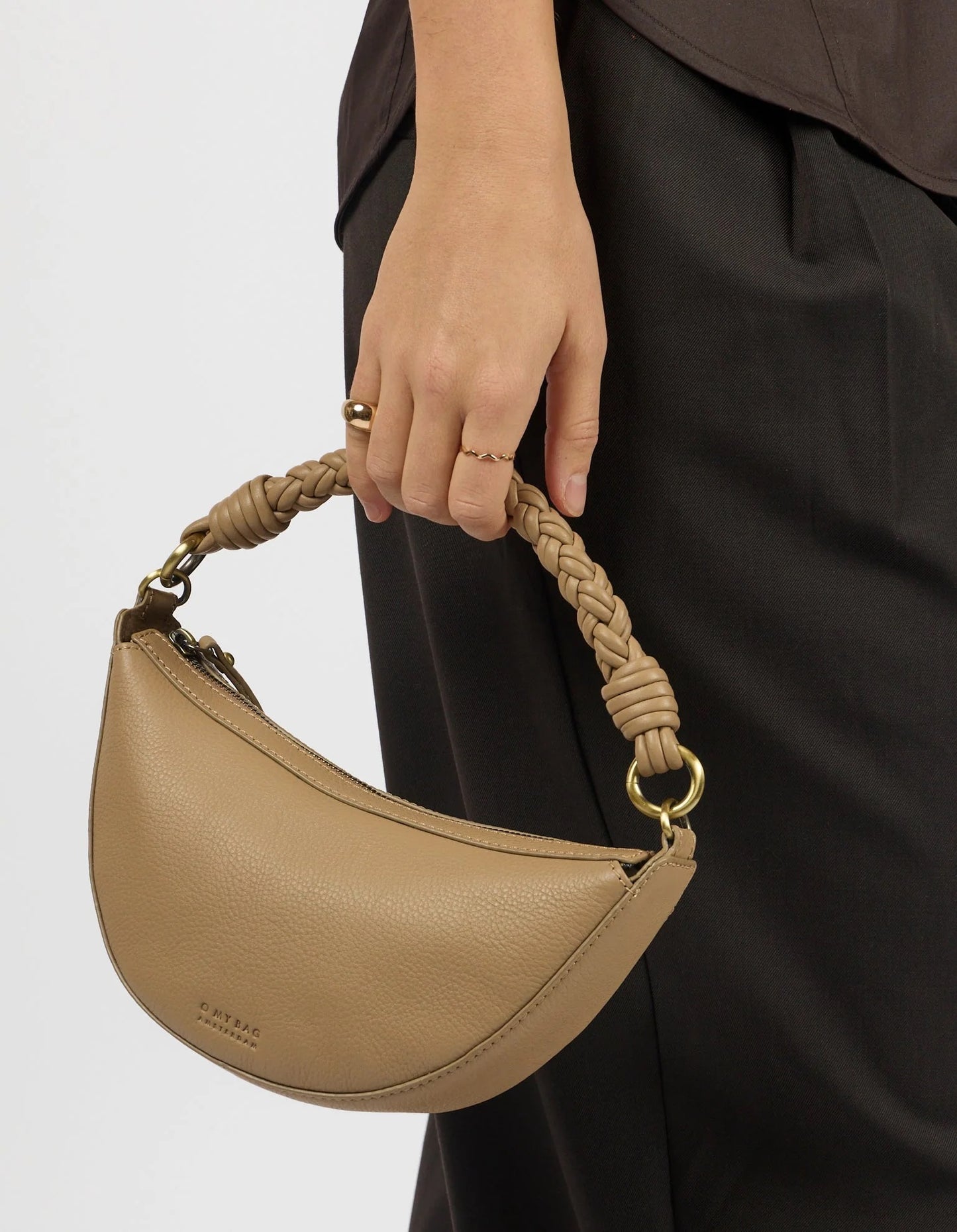 O MY BAG LEO MINI Handtasche, dark sand