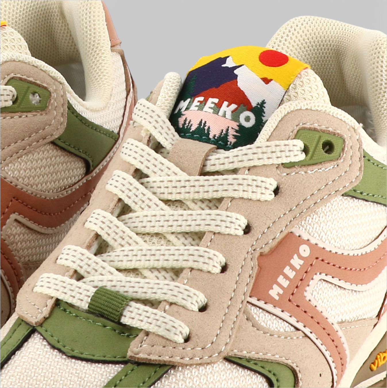 MEEKO CAPRA RUNNING SHOE, olive