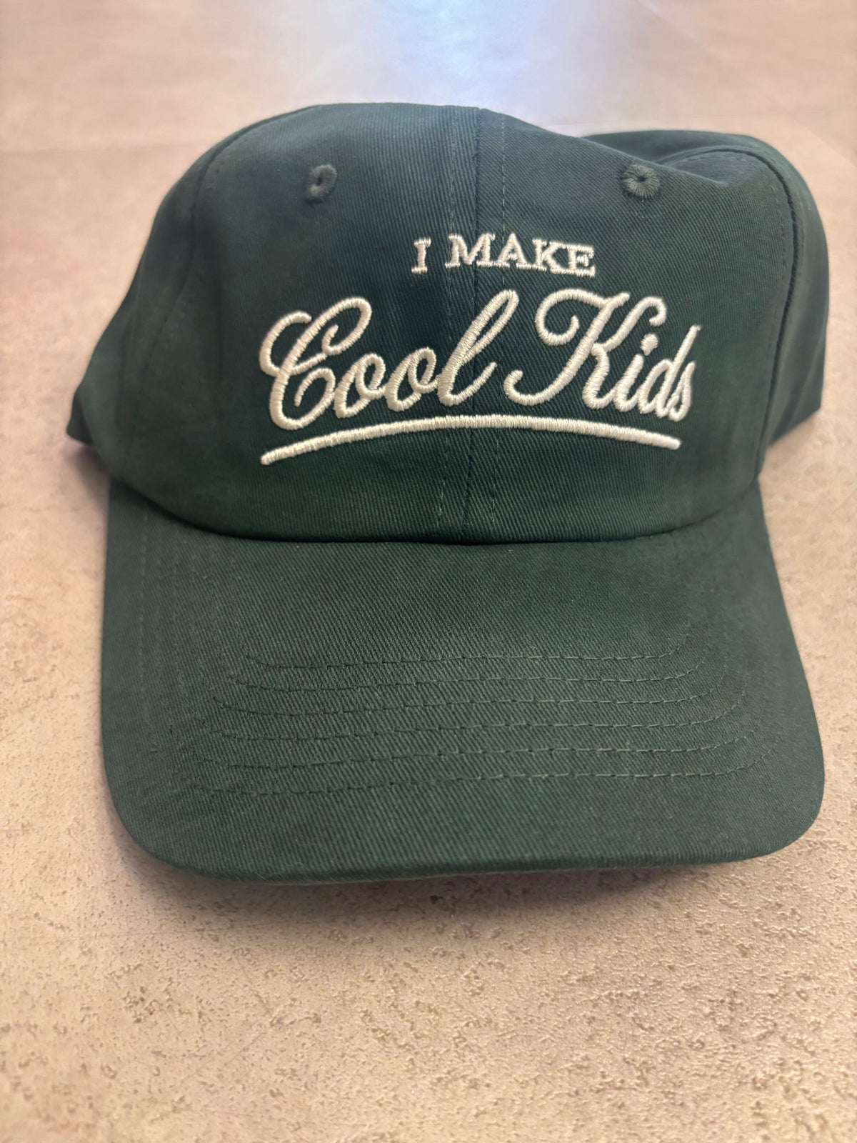 NOT YOUR MOMMY I MAKE COOL KIDS Cap, grün
