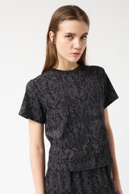 AMT.STUDIO SERP T-Shirt, snake prinkt