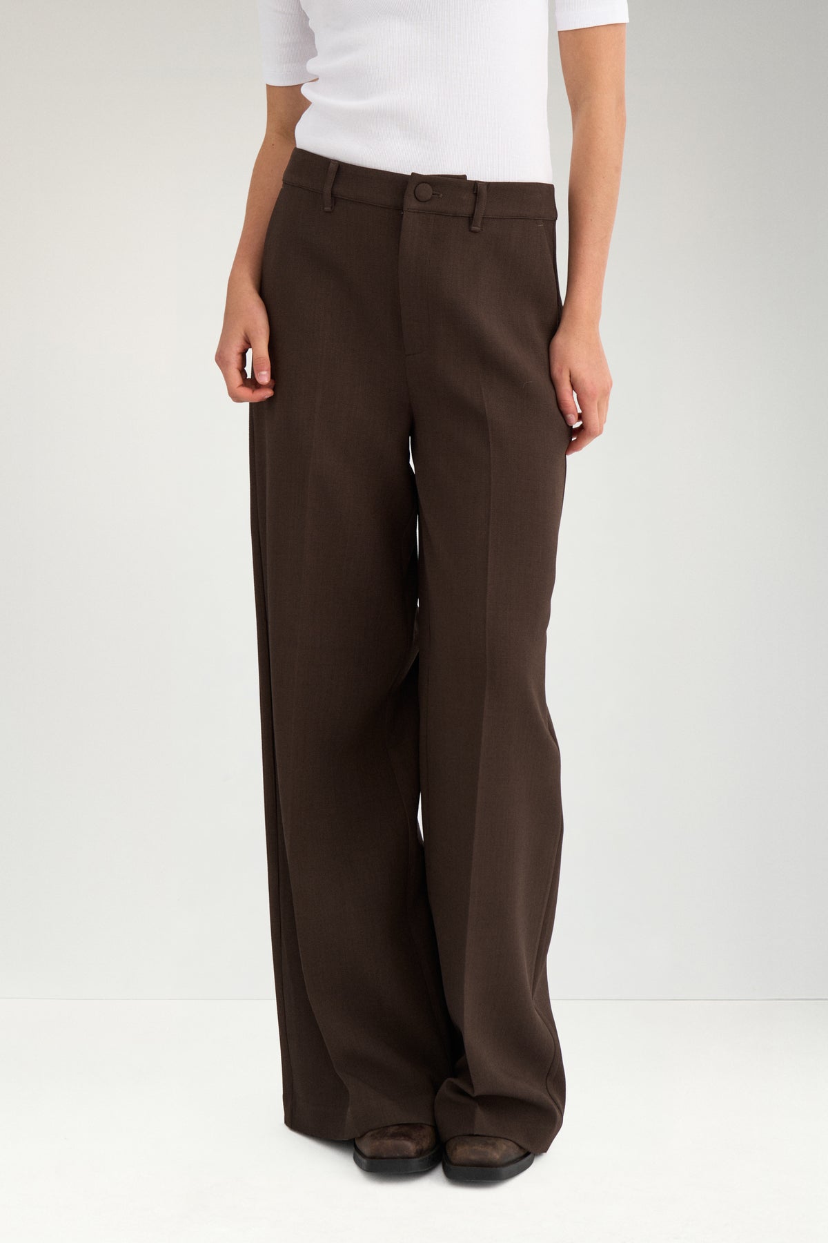 NÜMPH NUJANALI Hose, chocolate plum