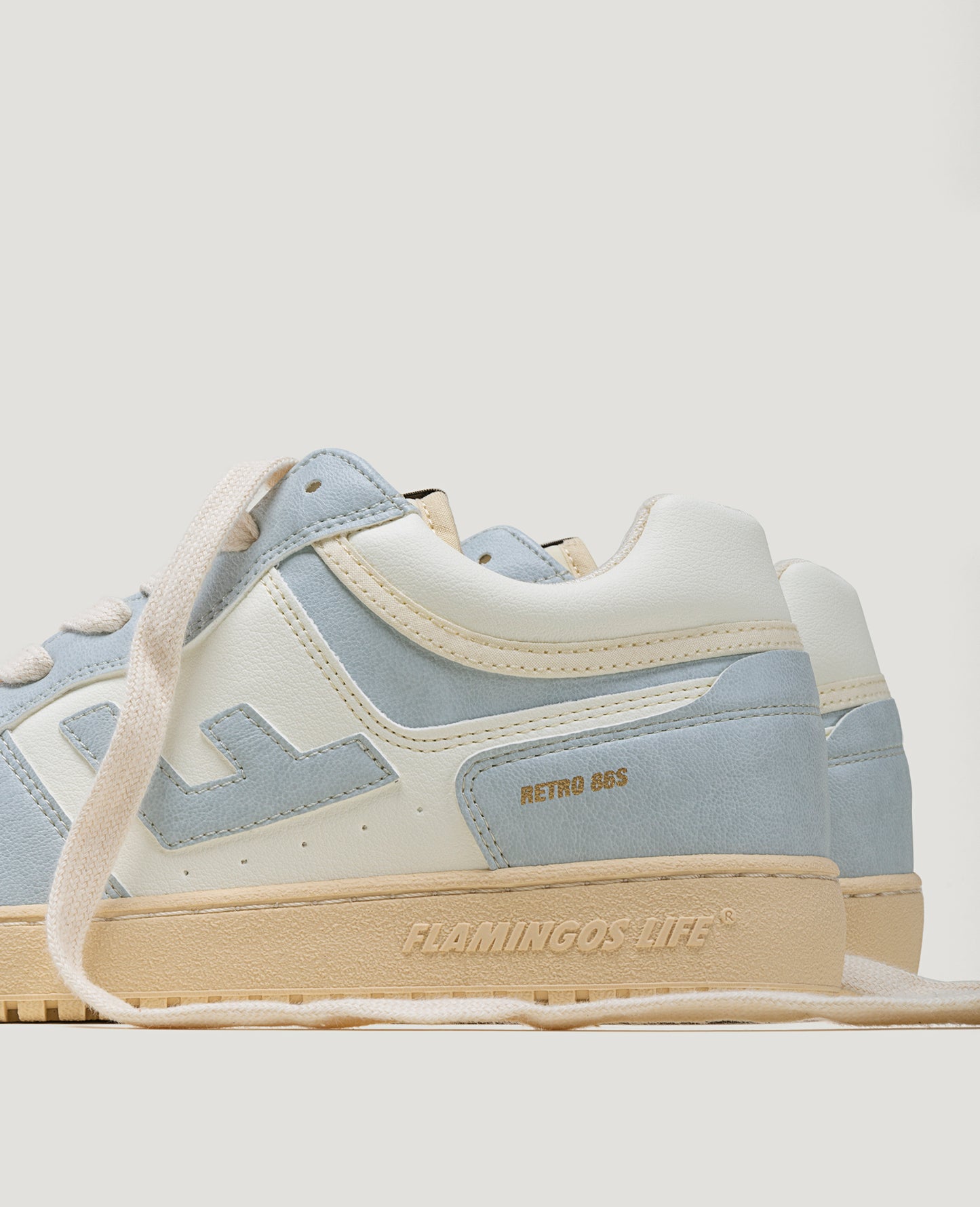 FLAMINGOS LIFE RETRO 86s, fog vanilla